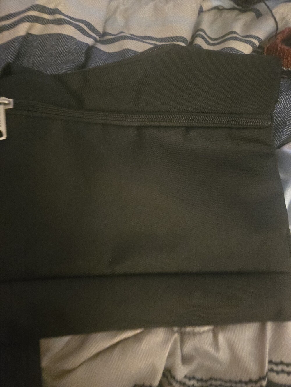 Antitheft Purse - Picture 3 of 3